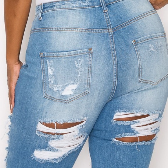 Plus Distressed Fringe High Waist Jeans - Picture 7 of 7